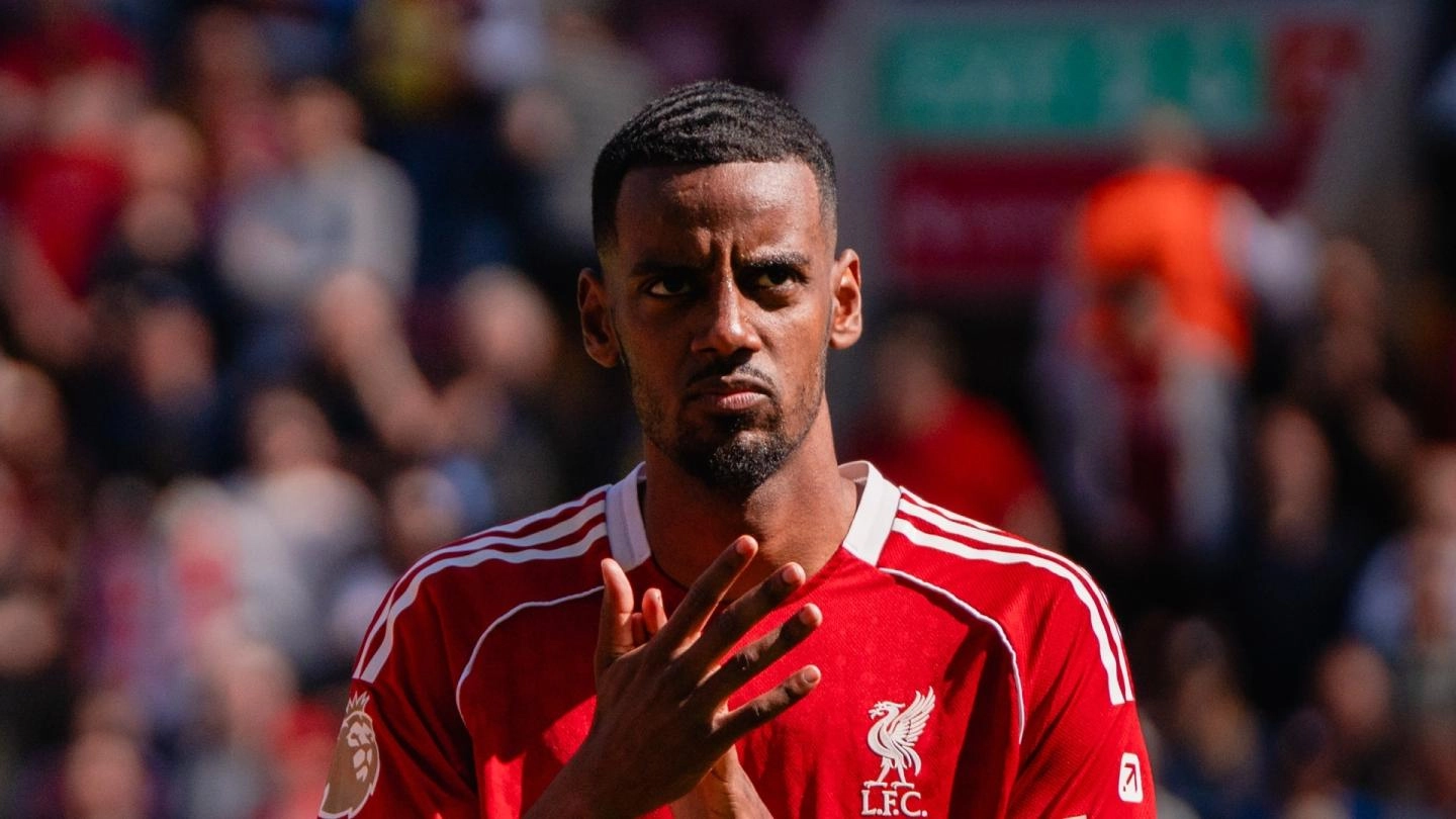 Liverpool injury news Alexander Isak